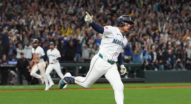 Marineros de Seattle vencen a Tigres de Detroit y van a Serie de Campeonato