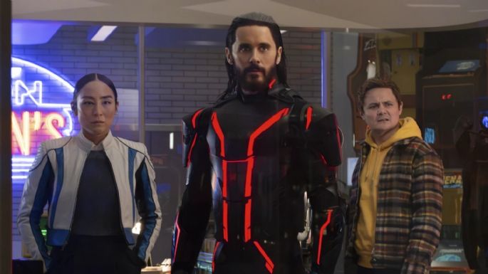 “Tron: Ares” lidera la taquilla, pero no cumple las expectativas con un debut de 33.5 mdd