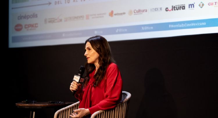 “In-I: In-Motion”, documental con el que Juliette Binoche debuta como directora