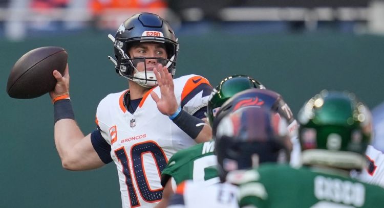 Los Broncos consiguen 9 capturas y vencen 13-11 a los Jets en Londres