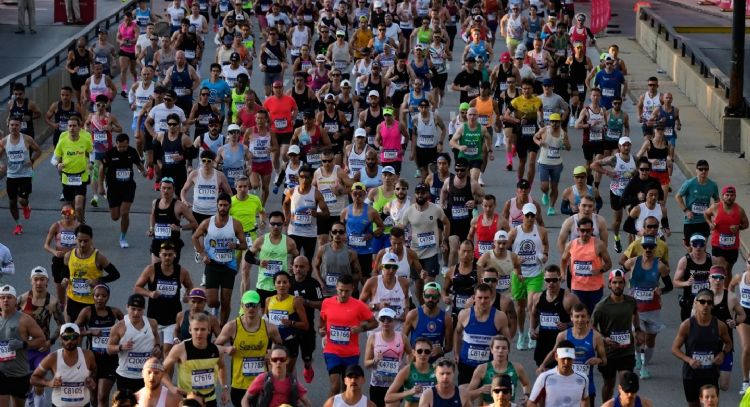 El ugandés Jacob Kiplimo y la etíope Hawi Feysa ganan el Maratón de Chicago