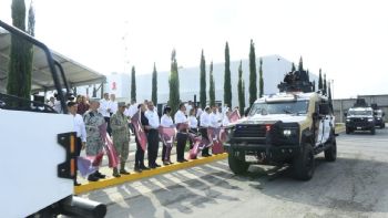 Con helicóptero y víveres Tamaulipas apoya a Veracruz; gobernador llama a la población a solidarizar