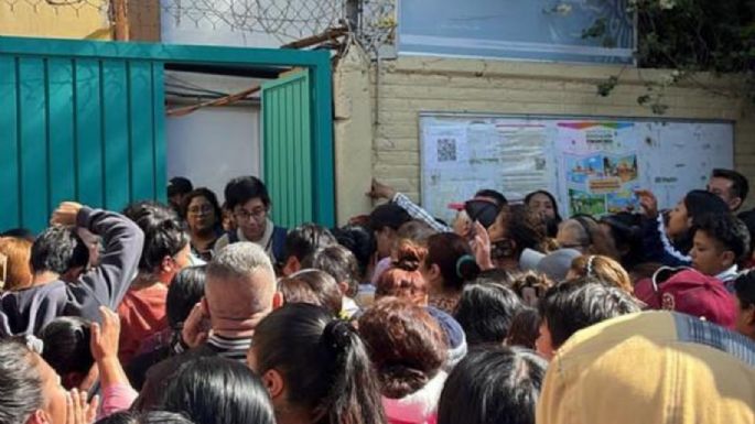Desalojan secundaria tras la muerte de estudiante en Iztapalapa