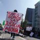 Por segundo día consecutivo, empleados del SAT exigen con bloqueos mejoras salariales