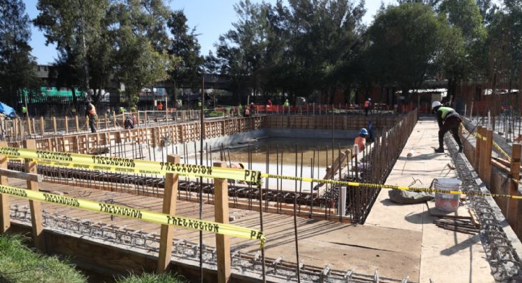 Brugada supervisa obra de la Utopía ubicada en La Magdalena Mixiuhca; abrirá en enero