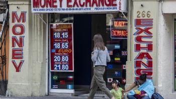 Peso se debilita ante acuerdo de Estados Unidos con China