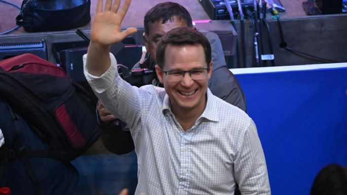 En su relanzamiento, el PAN pone fin a alianzas, abre candidaturas y recurre a frases de AMLO