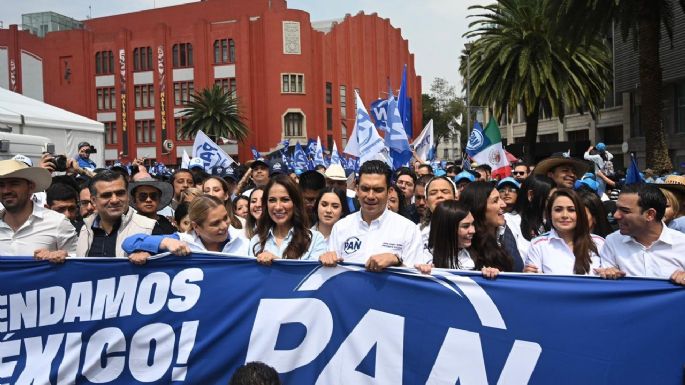 En su relanzamiento, el PAN pone fin a alianzas, abre candidaturas y recurre a frases de AMLO