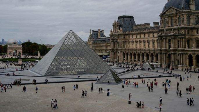 Museo del Louvre de París aumentará precio de las entradas para visitantes no europeos