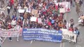 Foto ilustrativa de la nota titulada: Heridos y detenidos en Toluca por marcha del 2 de octubre; Codhem indaga posibles abusos policiacos