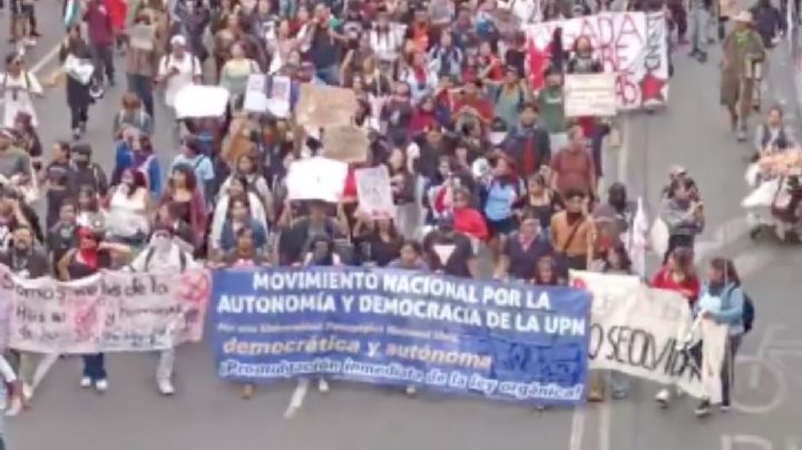 Heridos y detenidos en Toluca por marcha del 2 de octubre; Codhem indaga posibles abusos policiacos