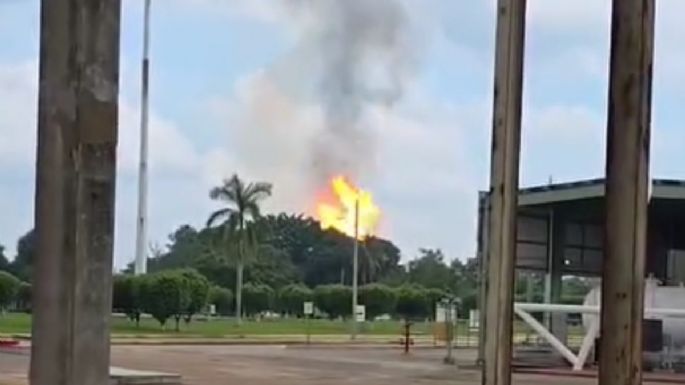 Explosión de ducto de Pemex lesiona a por lo menos cinco elementos de la Sedena