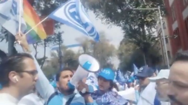 Se enfrentan por bandera LGBT+ en el acto de relanzamiento de PAN (Video)