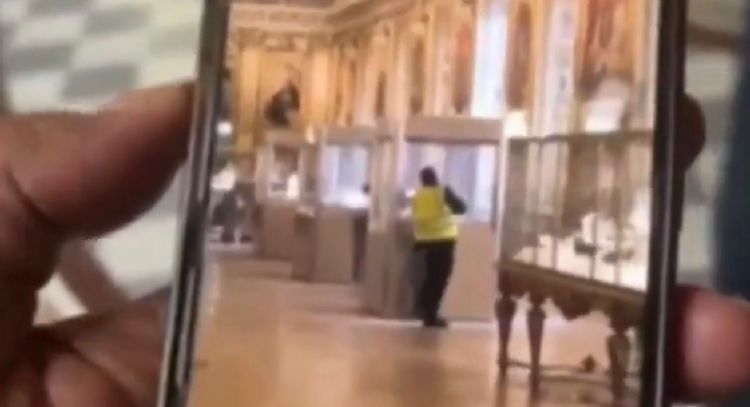 Filtran video de robo millonario en el Museo del Louvre; logran atraco en tan sólo siete minutos
