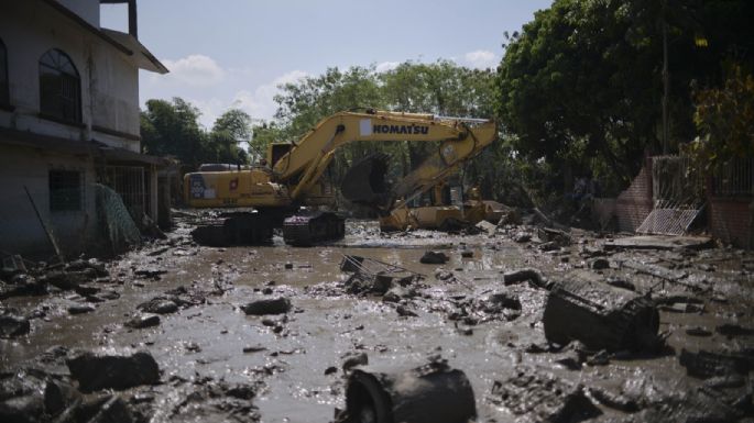 SEP: Seguro ampara con tres mil 200 millones de pesos a escuelas dañadas por inundaciones