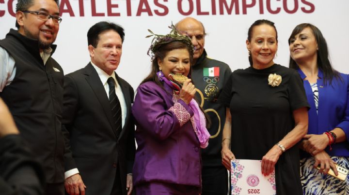 Brugada reconoce a atletas olímpicos y anuncia reformas para promover el deporte
