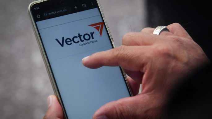Tras la presión de Estados Unidos, Vector de Alfonso Romo se despide de sus clientes