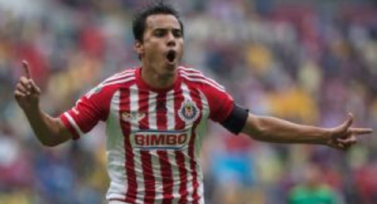 Rechazan reabrir denuncias contra el exfutbolista Omar Bravo, procesado por abuso sexual infantil