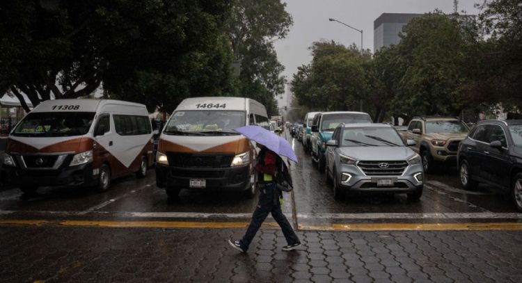 Lluvias y vientos fuertes de viernes a lunes: así impactarán el frente frío 10 y la onda tropical 39