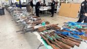 Foto ilustrativa de la nota titulada: EU frena el tráfico de 400 armas con destino a cárteles en México: embajador Ronald Johnson
