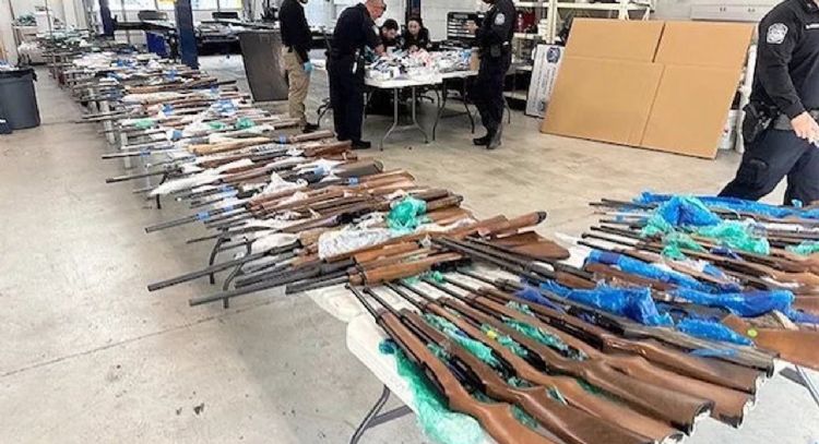 EU frena el tráfico de 400 armas con destino a cárteles en México: embajador Ronald Johnson