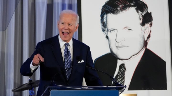 Biden advierte sobre días oscuros para EU e insta a población a mantener optimismo