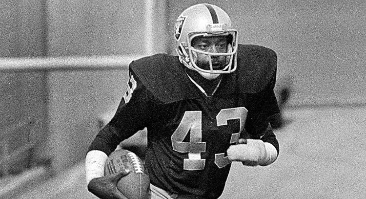 George Atkinson, leyenda de los Raiders, muere a los 78 años
