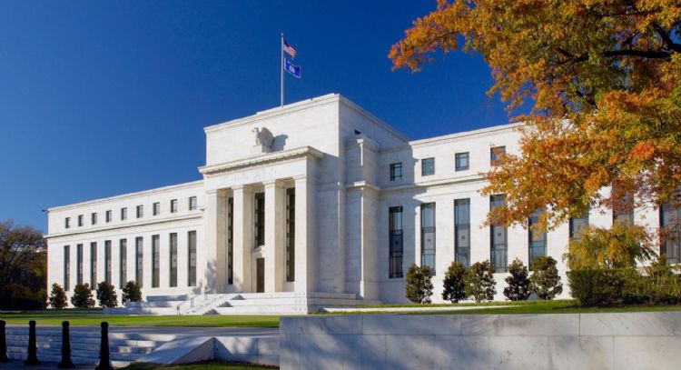 La Fed recorta tasa de interés en 25 puntos básicos ante incertidumbre por el cierre de gobierno