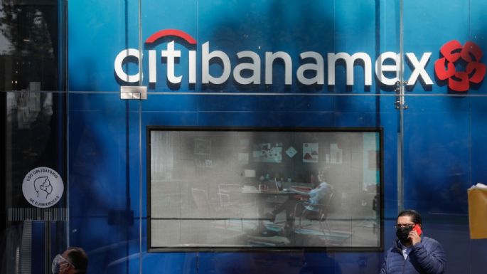 Ya sin AMLO en el camino, Germán Larrea quiere adquirir el 100% de Banamex