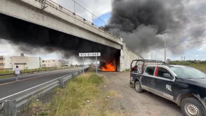 Sindicatos se disputan con violencia la ampliación de la autopista Puebla-Tlaxcala