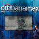 Ya sin AMLO en el camino, Germán Larrea quiere adquirir el 100% de Banamex