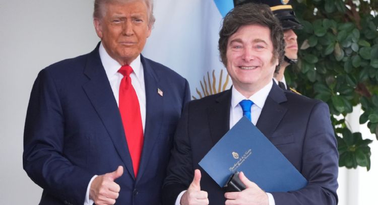 Trump pide a mercados que respalden a Argentina tras el triunfo de Milei en las legislativas