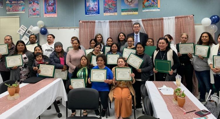 INEA alfabetiza a más de 3 mil migrantes mexicanos que residen en el extranjero