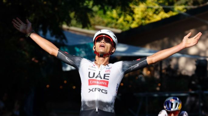 Isaac del Toro gana el Giro de Emilia y llega a 14 triunfos en 2025