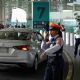 Taxistas niegan acuerdo para permitir Uber o Didi en el AICM por el Mundial 2026