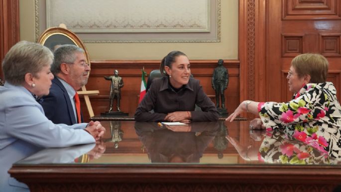 Sheinbaum y Bachelet dialogan sobre AL, bienestar y el papel de las mujeres en la política