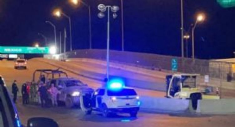 Asesina a su pareja en EU y cruza la frontera a Tijuana para tirar el cuerpo que traía de copiloto