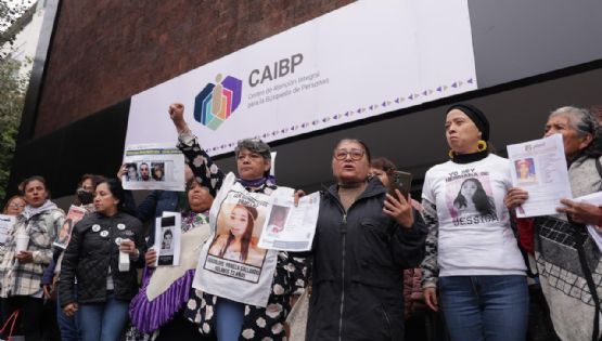Madres buscadoras se manifiestan en inauguración del CAIBP: reclaman exclusión