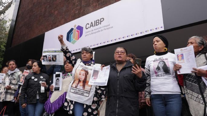 Madres buscadoras se manifiestan en inauguración del CAIBP: reclaman exclusión