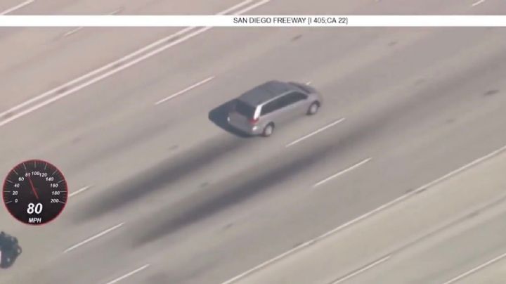 Prófuga evade a la policía por cuatro condados de California antes de huir a México (Video)