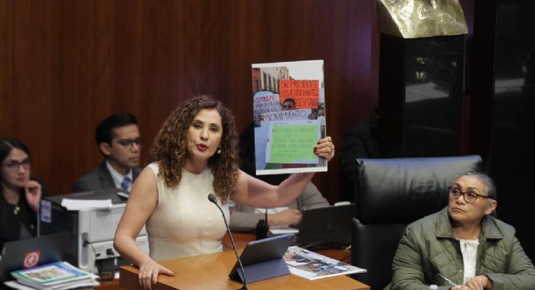 Cuestionan a Mario Delgado sobre sus vínculos con líder del huachicol fiscal