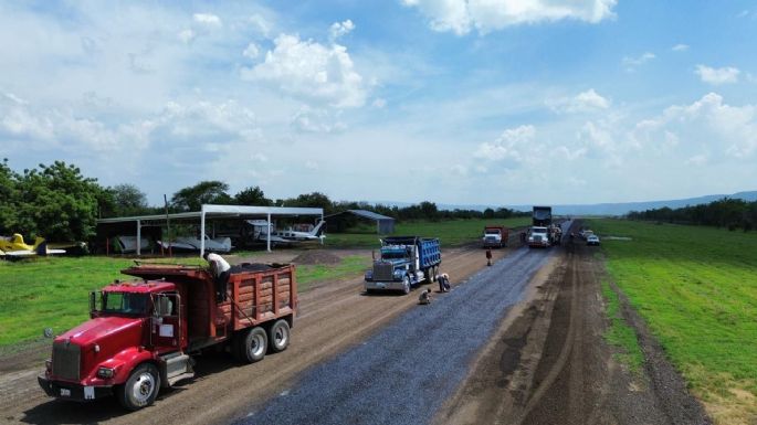 Rescata gobierno de Américo aeródromo de Ciudad Mante para fortalecer al campo
