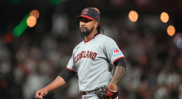 Emmanuel Clase, lanzador de Cleveland, arrestado en NY por presunto esquema de apuestas