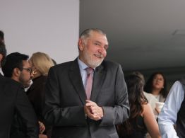 Festín de contratos multimillonarios para Adán Augusto y amigos en estados morenistas