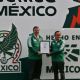 Marcelo Ebrard entrega distintivo “Hecho en México” a la Selección Mexicana de futbol (Video)