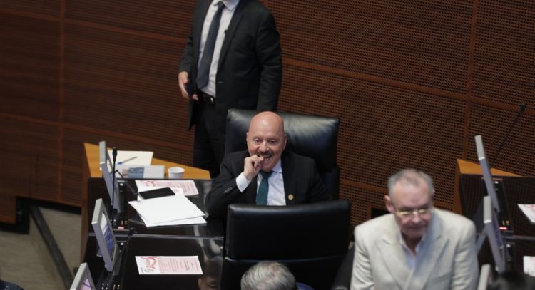 Chiapas: exsecretario de Salud morenista también se subió a la caravana