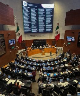 Reforma a "pensiones doradas" avanza en comisiones del Senado