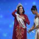 La mexicana Fátima Bosch supera la controversia para convertirse en Miss Universo (Video)
