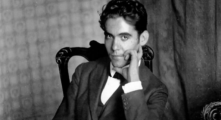 Hallan imágenes inéditas del poeta Federico García Lorca