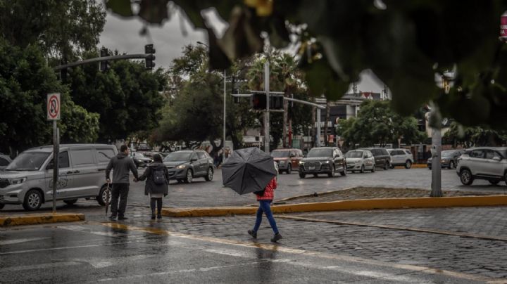 Frente frío 16 se desplazará y provocará lluvias de lunes a jueves en los siguientes estados